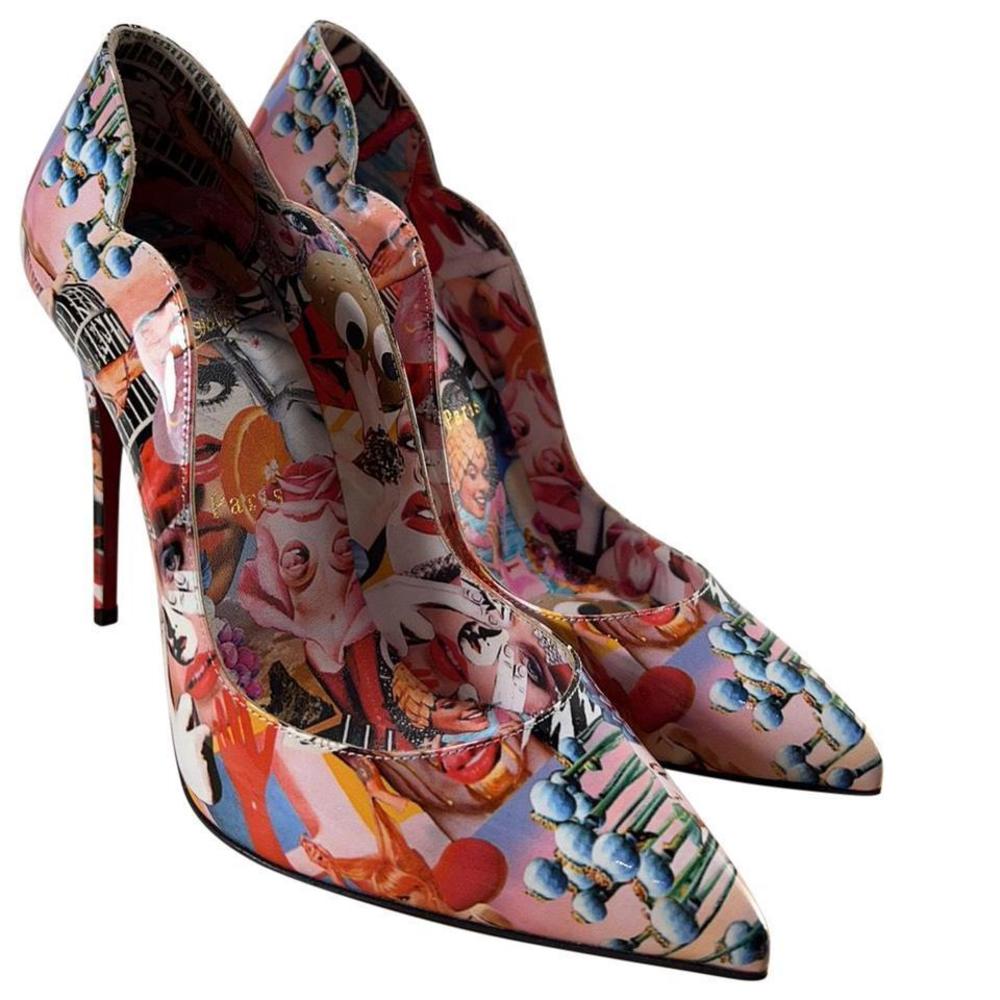 Hot Chick Graphic collage 100mm Scalloped Classic Heels Pumps D911